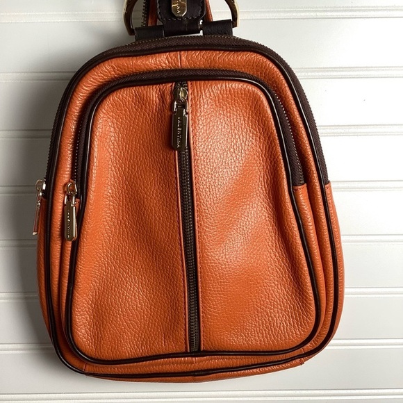 Valentina Backpack converter Purse BrownWith Black Trim  Excellent Condition main image 9